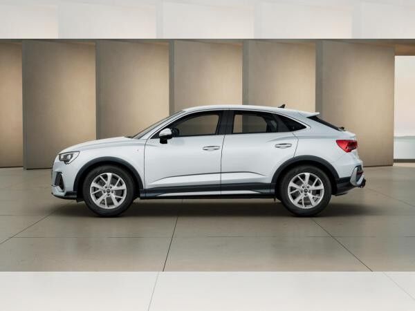 Audi Q3 Sportback 40 TFSI quattro Kamera AHK Navi inkl. Winterräder