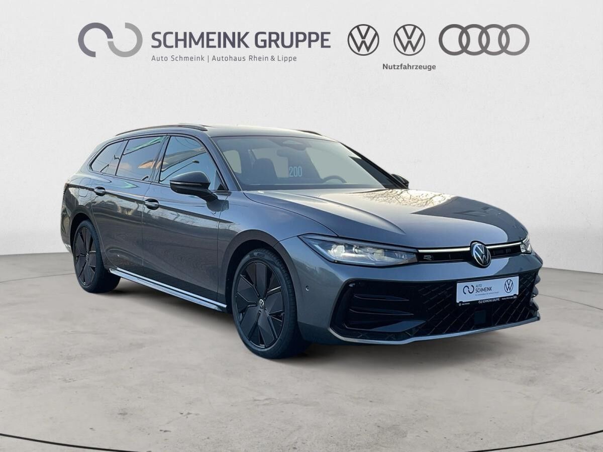 Volkswagen Passat R-Line 2.0 TDI DSG AHK Kamera Navi