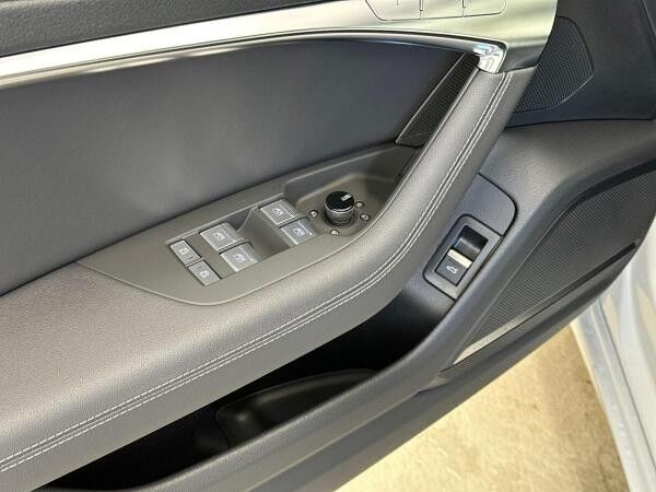 Audi S6 Avant TDI HD-MATRIX*AHK*Pano*WR*HuD*21*B&O**
