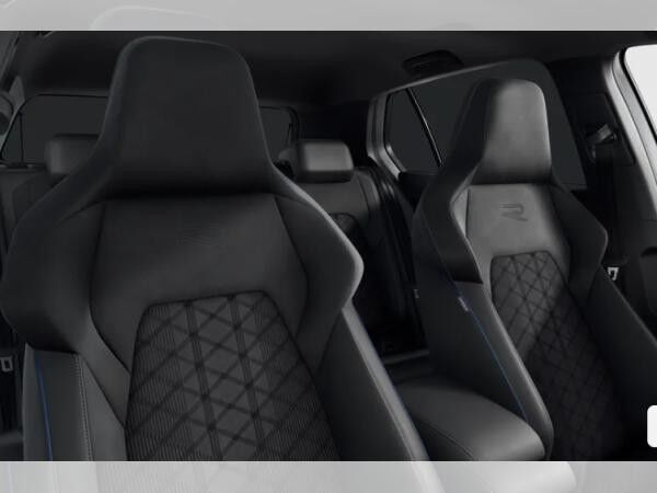Volkswagen Golf R-Line 1.5 eTSI 150 PS DSG *BLACK STYLE*MATRIX*AHK*PANO*STANDHZG*KEYLESS*49.770 €*