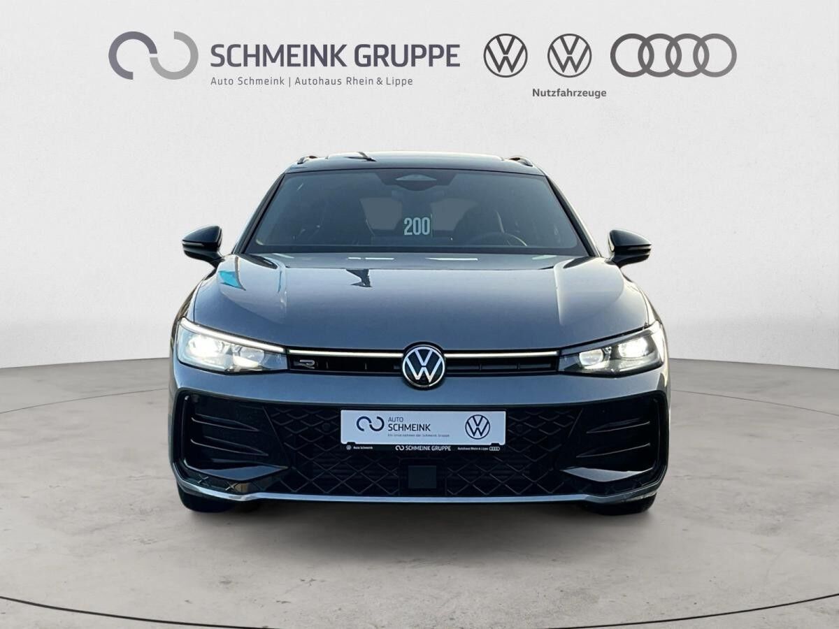 Volkswagen Passat R-Line 2.0 TDI DSG AHK Kamera Navi
