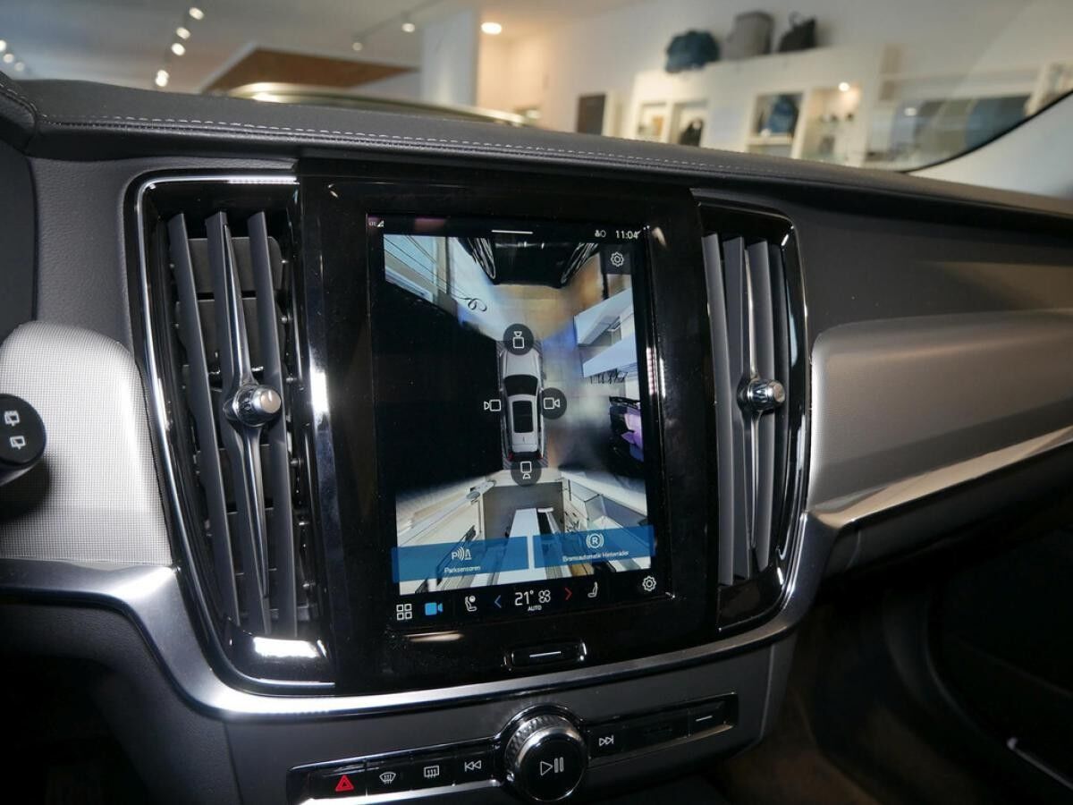 Volvo V90 Recharge T6 AWD Plus Dark