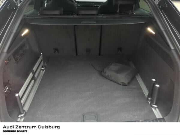 Audi RS Q8 (Duisburg)