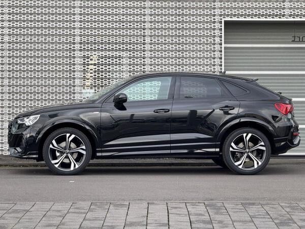 Audi Q3 S line 35 TDI MATRIX*VIRTUAL*SONOS*PANO*AHK