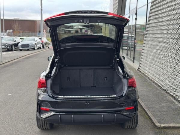 Audi Q3 S line 35 TDI MATRIX*VIRTUAL*SONOS*PANO*AHK