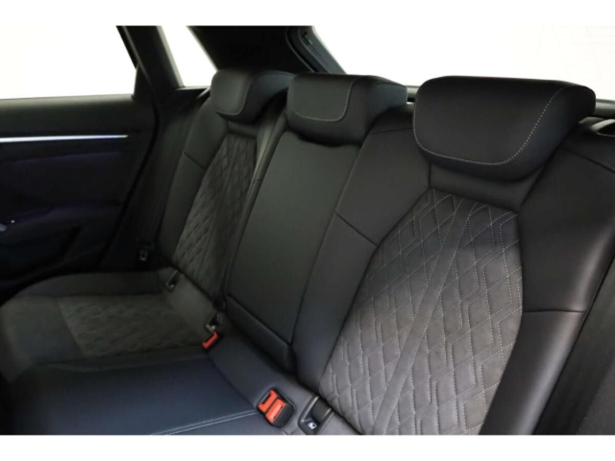 Audi A3 allstreet 35 TFSI S line