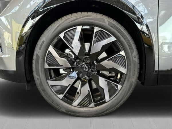 Renault Rafale Esprit Alpine Full Hybrid 200 Driving Harman City MFS