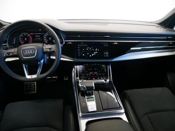 Audi Q7 50 TDI tiptr. S line MATRIX AHK PANO