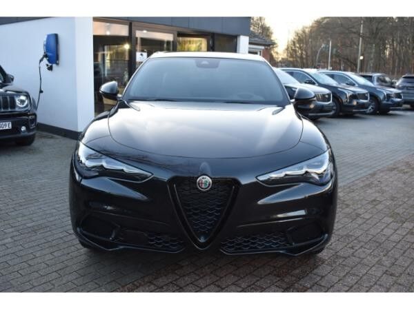 Alfa Romeo Stelvio Veloce Q4 2.0 Turbo -mit AHK - 21 Zoll- Panoramadach