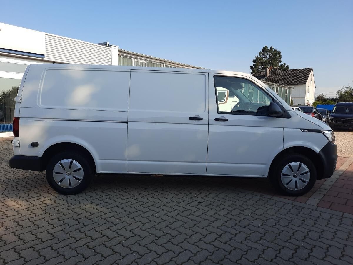Volkswagen T6.1 Transporter 2.0 TDI Kasten FWD lang Klima GJR DAB PDC