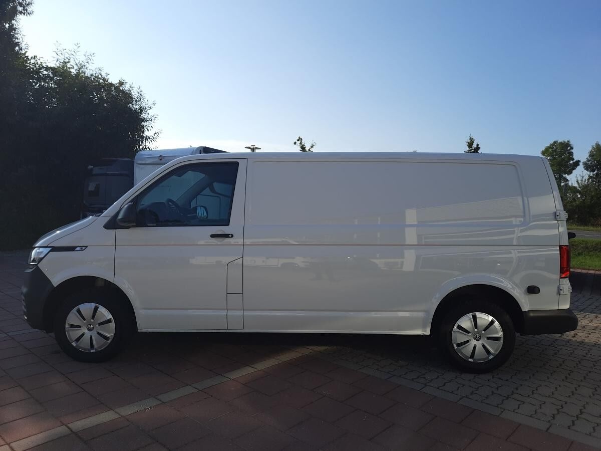 Volkswagen T6.1 Transporter 2.0 TDI Kasten FWD lang Klima GJR DAB PDC