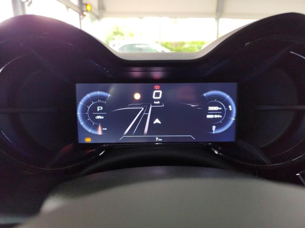 Alfa Romeo Junior Elettrica Speciale 156PS Keyless Navi LED Tempoat **NUR FÜR GEWERBE**