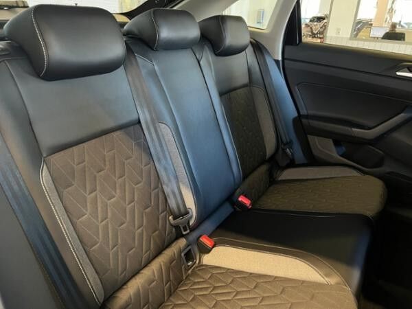 Volkswagen Taigo GOAL 1.0 TSI *16'-LM, Navi, ACC*