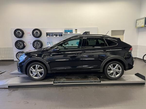 Volkswagen Taigo R-Line 1.5 TSI DSG *AHK, 17'-LM, 'IQ.DRIVE