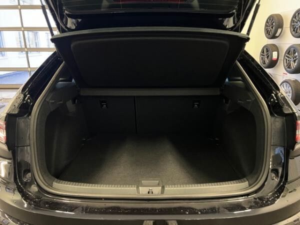 Volkswagen Taigo R-Line 1.5 TSI DSG *AHK, 17'-LM, 'IQ.DRIVE