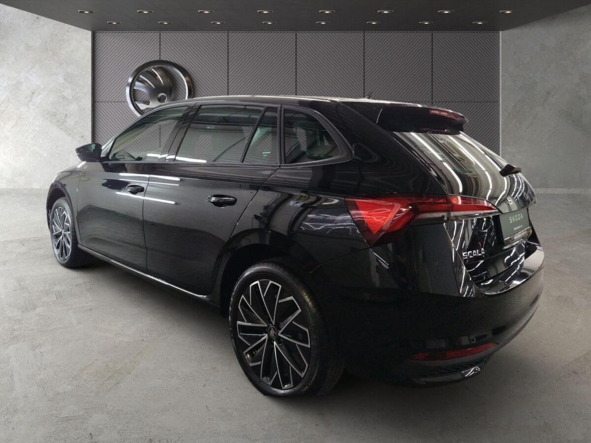 Skoda Scala Tour 1,0 TSI DSG