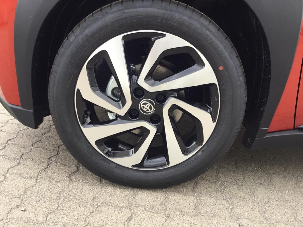 Toyota Aygo X Team D