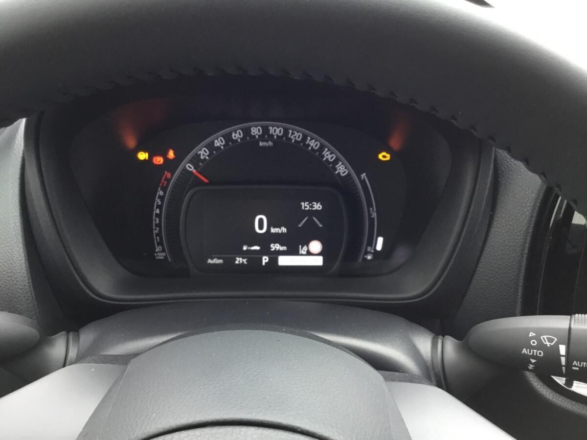 Toyota Aygo X Team D