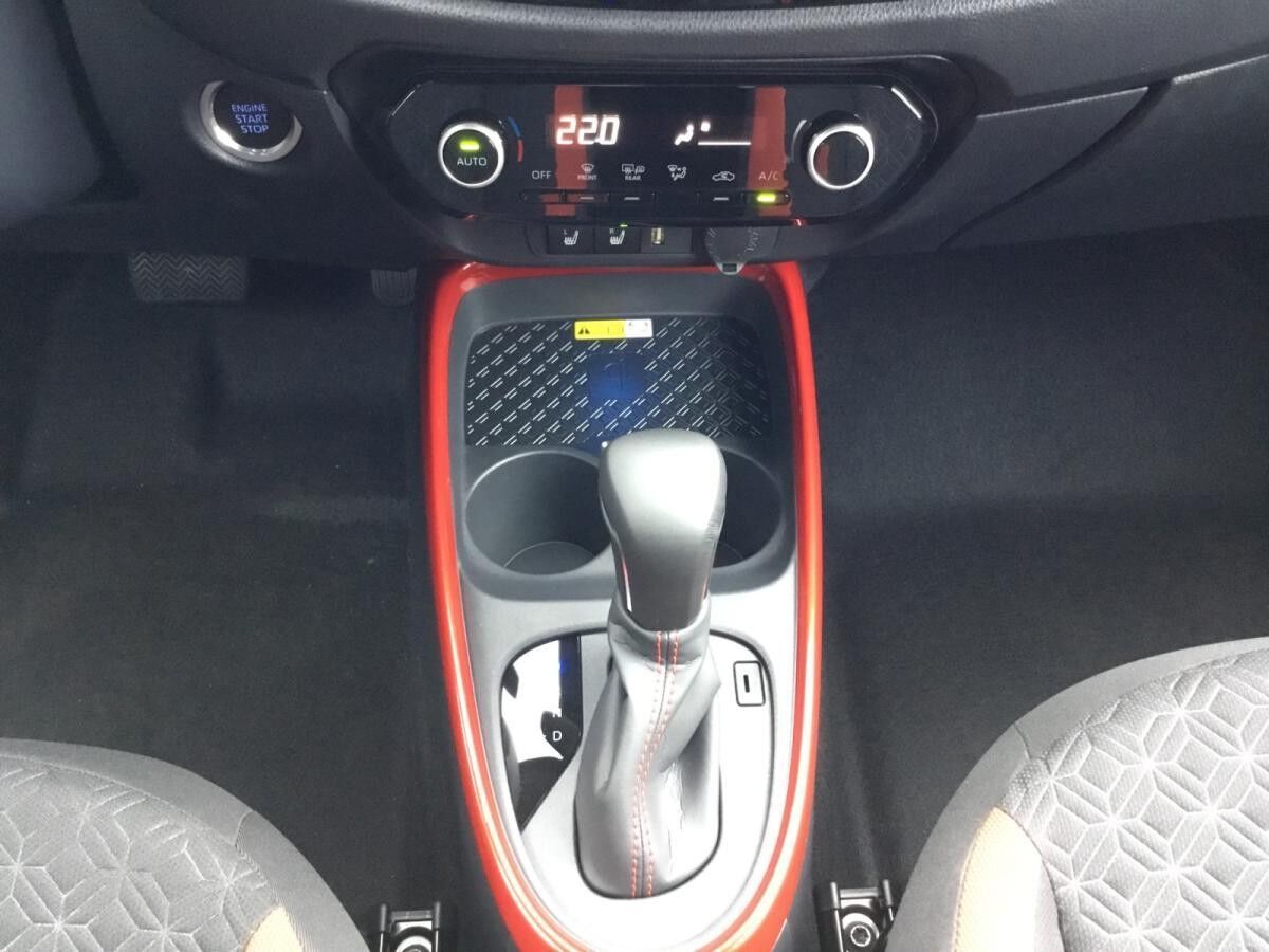 Toyota Aygo X Team D