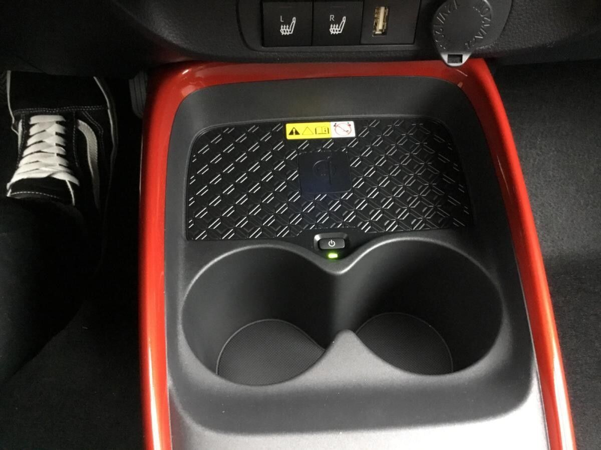 Toyota Aygo X Team D