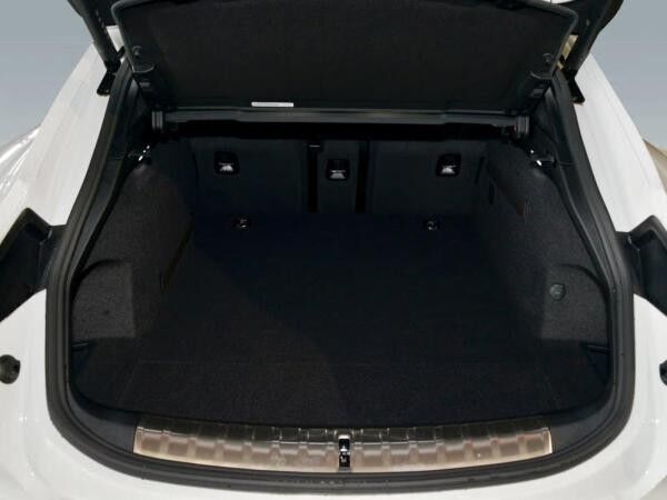 Porsche Taycan Sport Turismo AKTIONSLEASING // inkl. Performancebatterie Plus