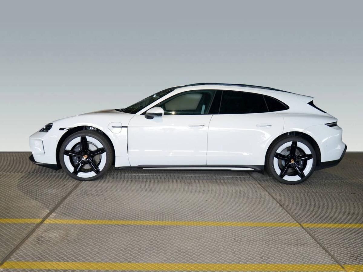 Porsche Taycan Sport Turismo - Top Ausstattung - Aktionsleasing