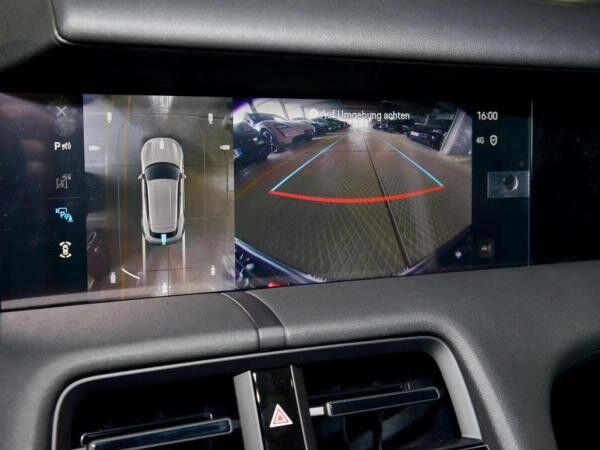 Porsche Taycan Sport Turismo AKTIONSLEASING // inkl. Performancebatterie Plus
