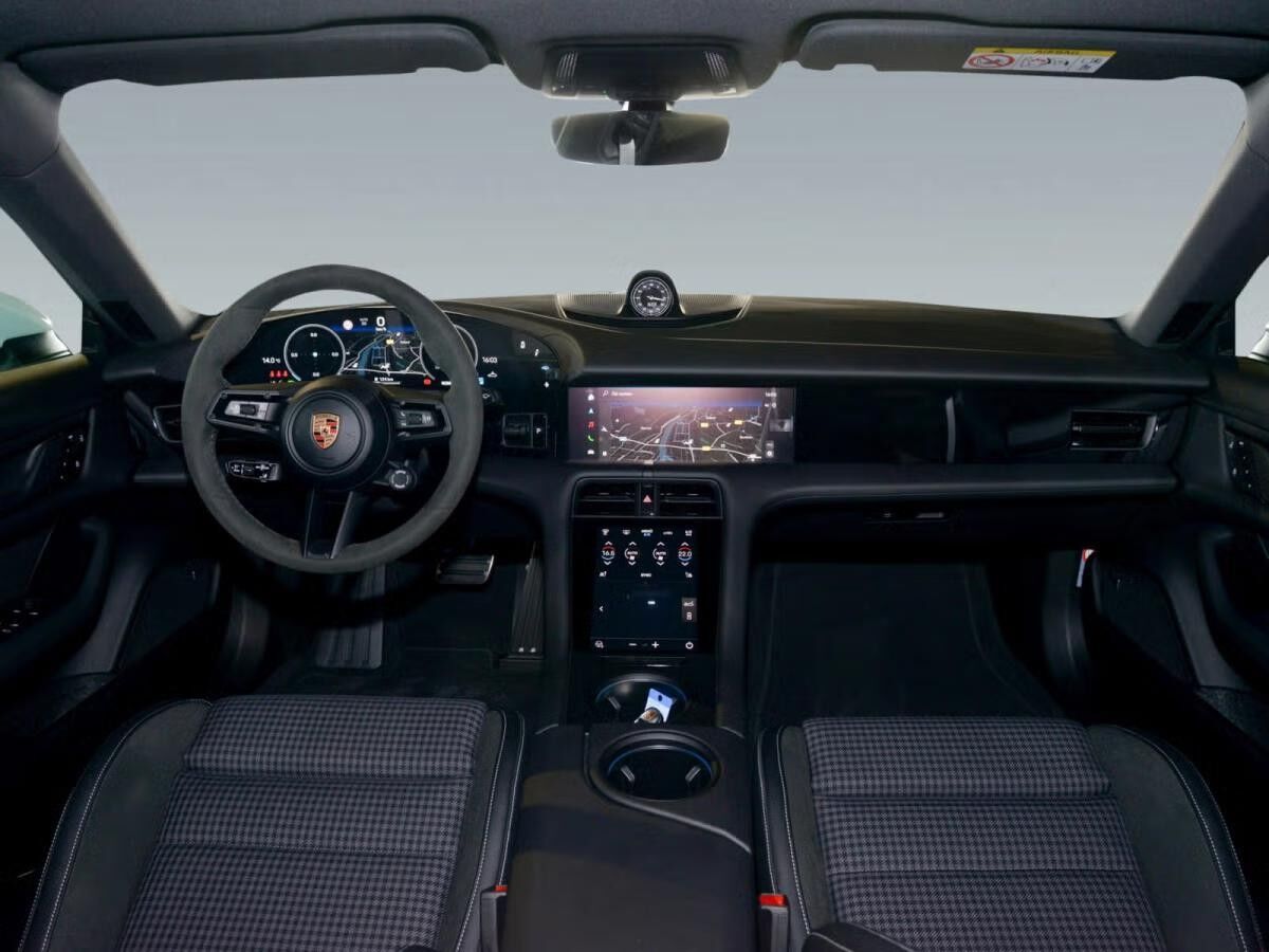 Porsche Taycan Sport Turismo - Top Ausstattung - Aktionsleasing