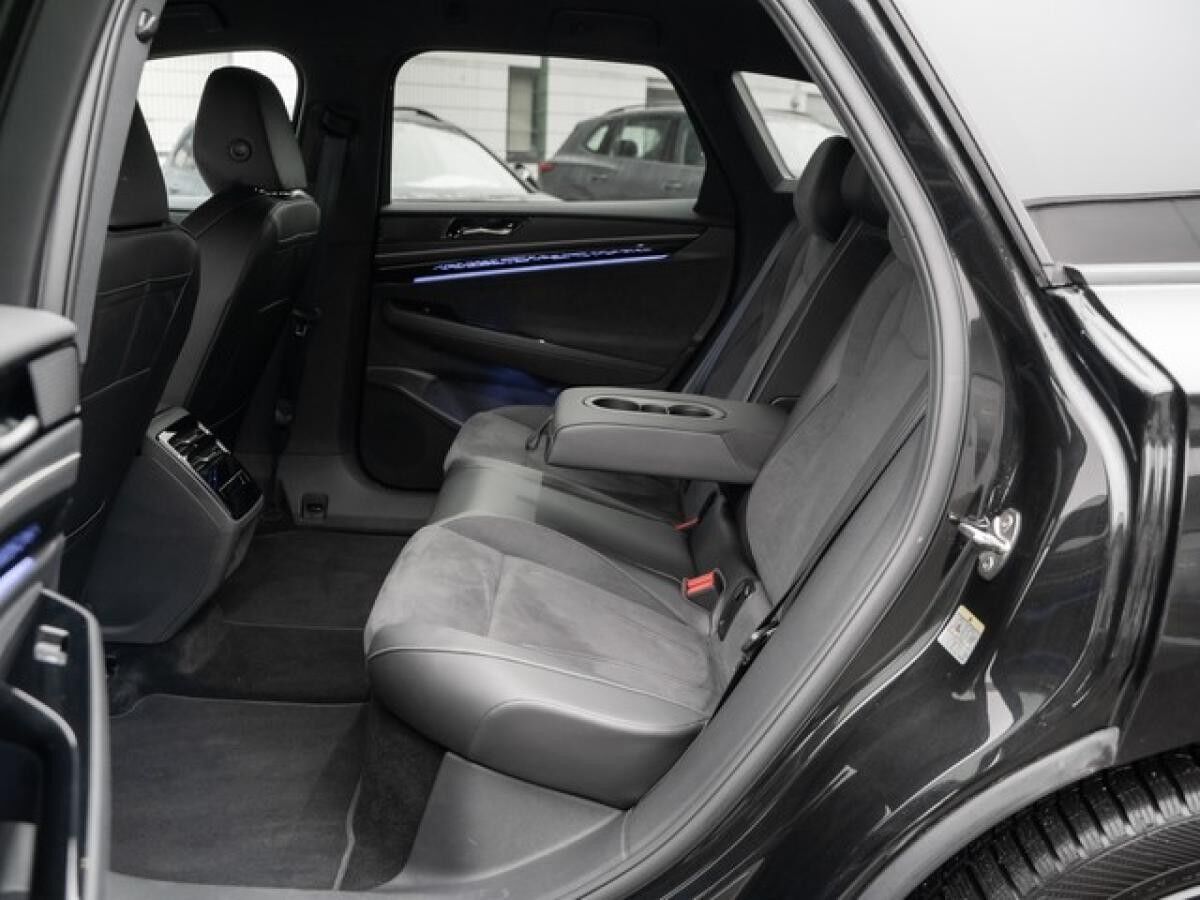 Volkswagen ID.7 Tourer Pro AHK, Matrix, ACC, 20"