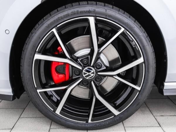 Volkswagen Golf GTI 2.0 TSI DSG Navi HuD IQ.Light
