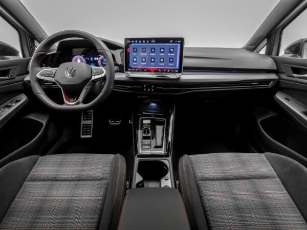 Volkswagen Golf GTI 2.0 TSI DSG Navi HuD IQ.Light