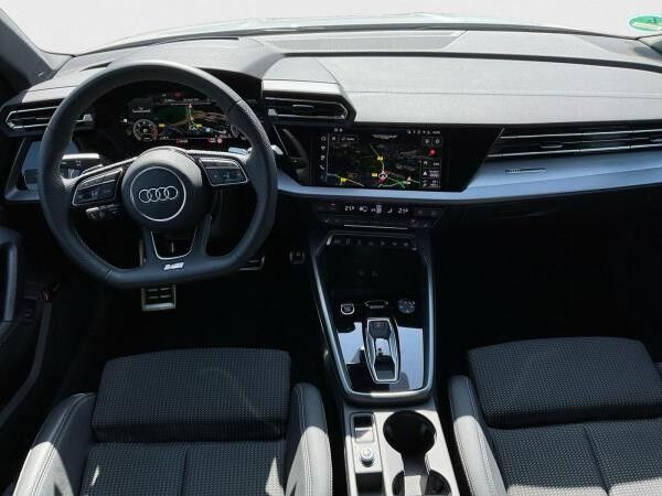 Audi A3 Sportback 35 TDI 2x S line HUD AHK ACC Sonos