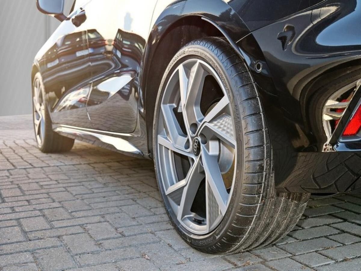 Audi A3 Sportback S line 35 TFSI S tronic / ALW