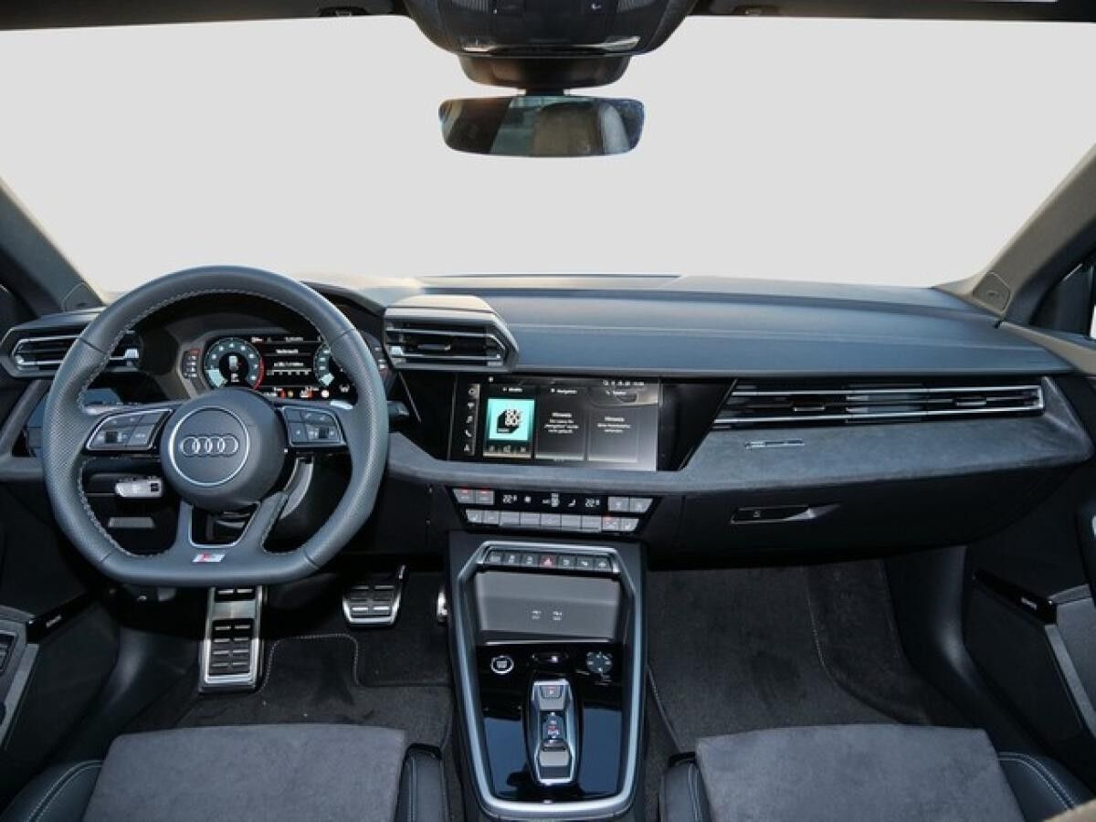 Audi A3 Sportback S line 35 TFSI S tronic / ALW