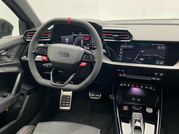 Audi RS3 Limousine Massage Memory Panorama Navi LED