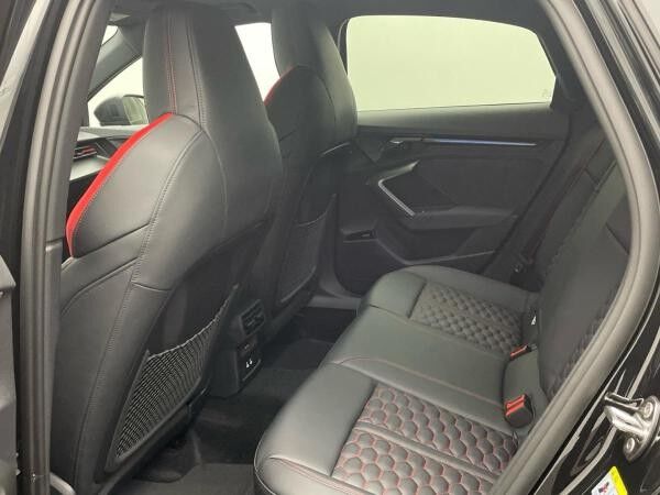 Audi RS3 Limousine Massage Memory Panorama Navi LED