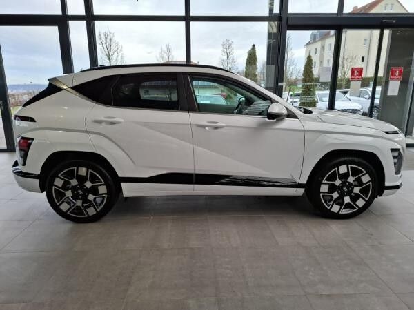Hyundai Kona Elektro MY24 65,4 kWh Prime Assistenz-Paket2 + Bose + 19 Zoll Alu + Sitzkomf.-Paket
