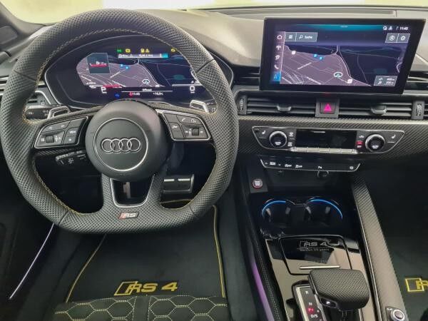 Audi RS4 Avant edition 25 years Navi+ B&O HUD Carbon