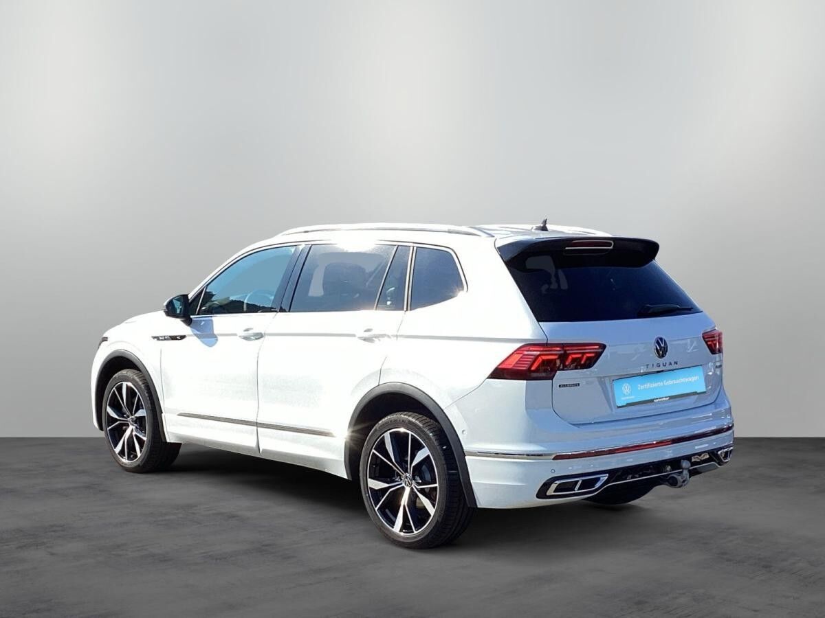 Volkswagen Tiguan Allspace R-Line 2.0TDI 4MDSG/ Matrix, AHK