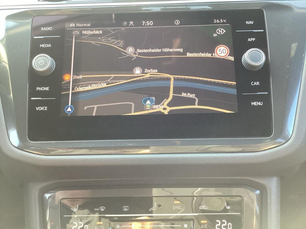 Volkswagen Tiguan Allspace R-Line 2.0TDI 4MDSG/ Matrix, AHK