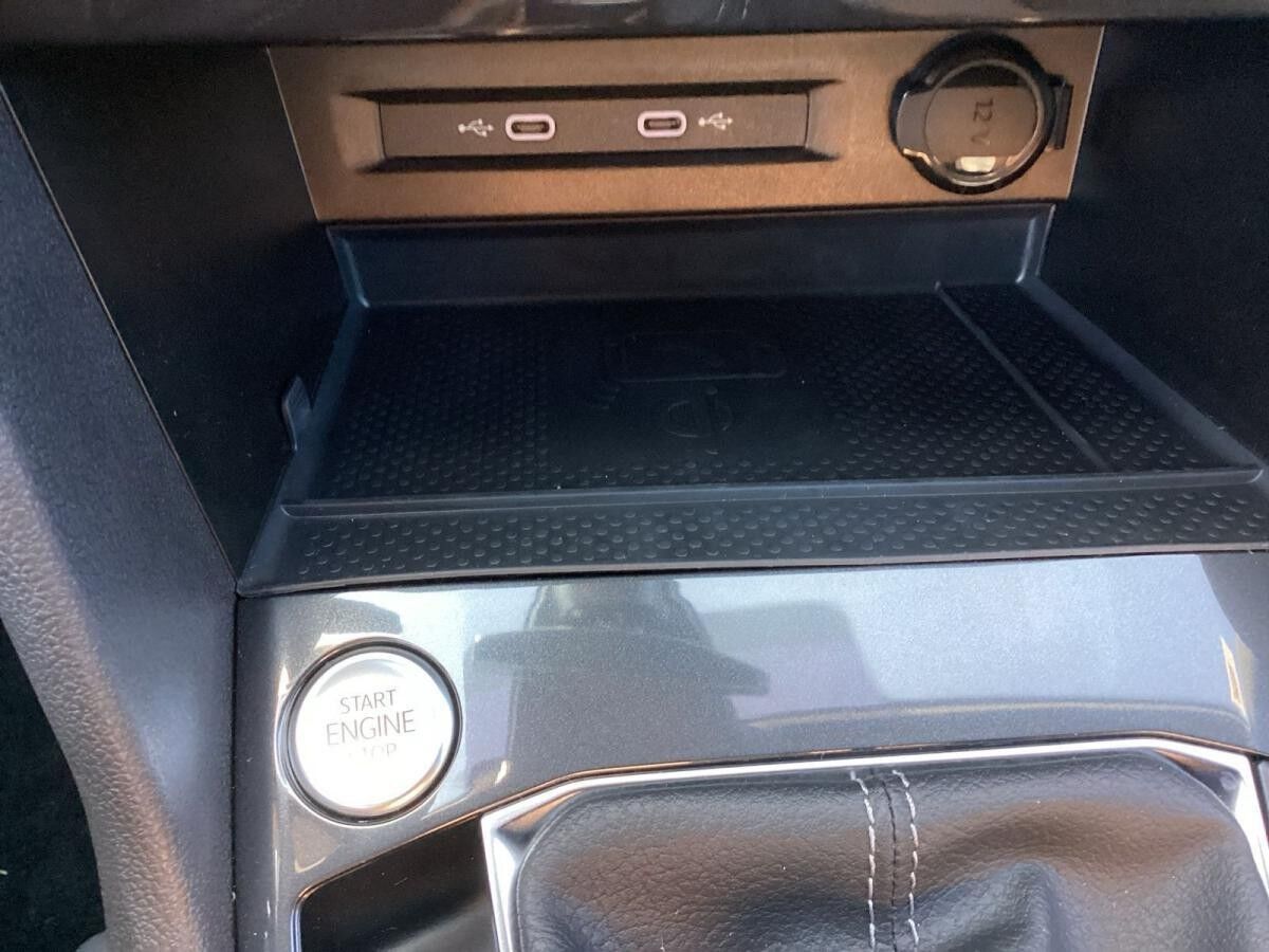 Volkswagen Tiguan Allspace R-Line 2.0TDI 4MDSG/ Matrix, AHK