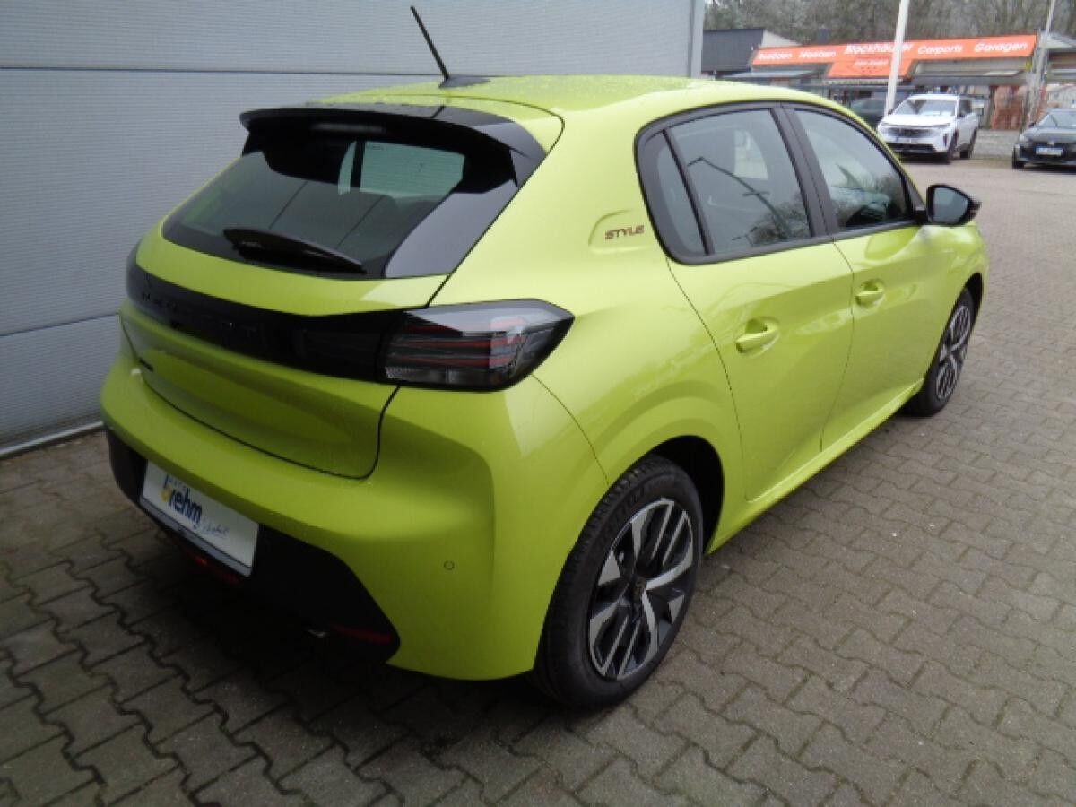 Peugeot 208 PureTech 100 Style Klima, PDC, Tempomat