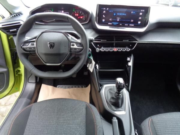 Peugeot 208 PureTech 100 Style Klima, PDC, Tempomat