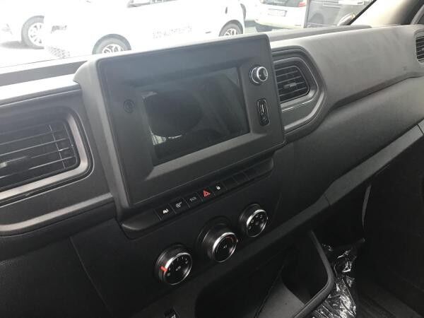 Renault Master Pritsche L3H1 3,5t dCi145
