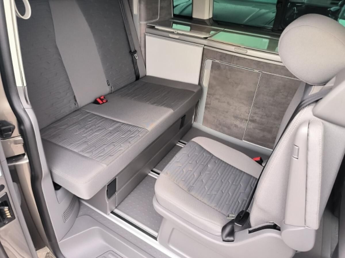 Volkswagen California Ocean 2,0 TDI DSG ACC AHK PDC virtuel Navi SideAssist 18