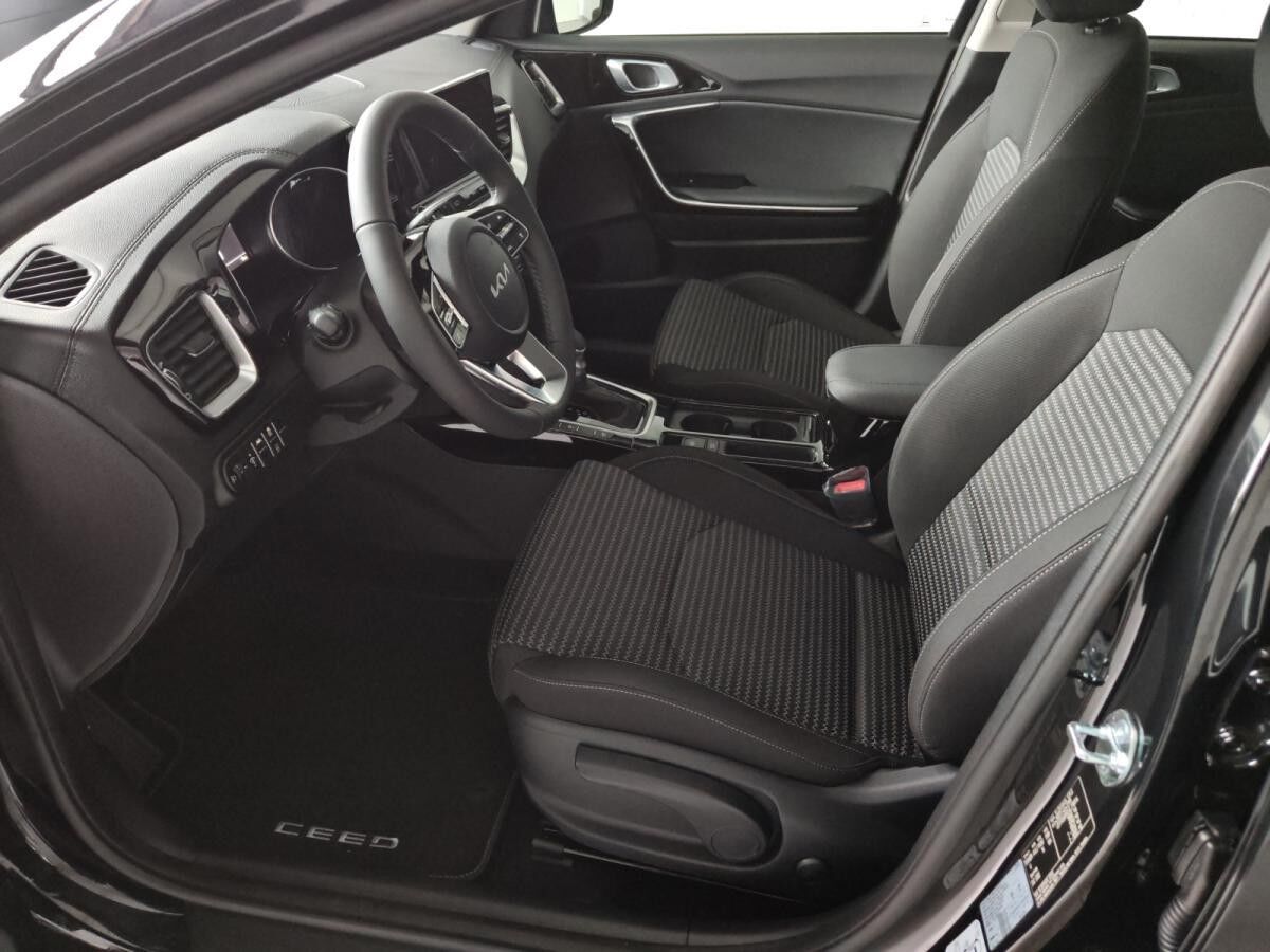 Kia Ceed SW 1.5T Vision Komfort-plus-Paket