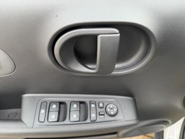 Hyundai Inster 42 kWh 97 PS SELECT, Navi, Smart-Key