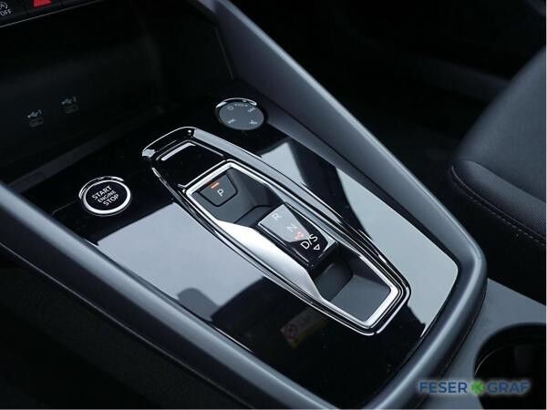Audi A3 Lim. 35 TDI adv. S tronic Navi Tempomat LED