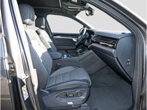 Volkswagen Touareg R-Line 3,0 l V6 TDI 4Motion / VLW