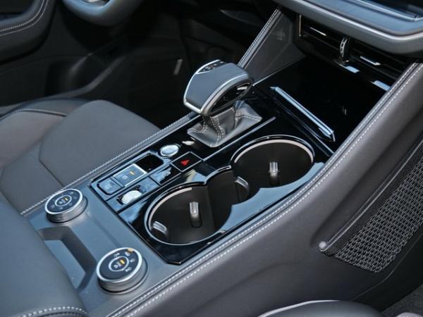 Volkswagen Touareg 3.0 l V6 TDI R Line 4Motion /